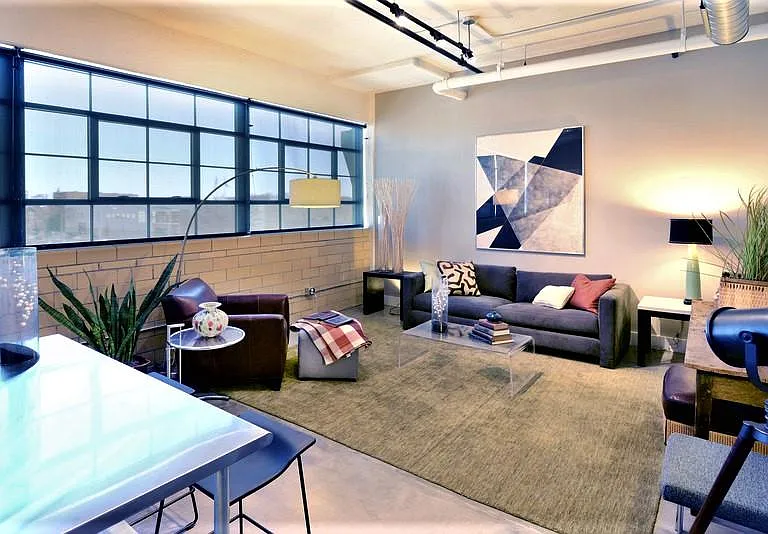 Laclede Lofts — Photo 17