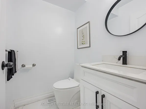 (undisclosed Address), Toronto, ON M1P 5H3