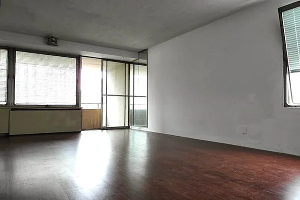 Sold by Cicada International LLC | media 4