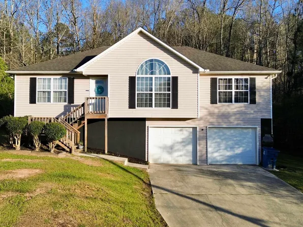 1259 Railroad Dr, Hayden, AL 35079