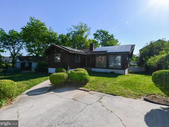 1019 Cedar Heights Dr, Capitol Heights, MD 20743