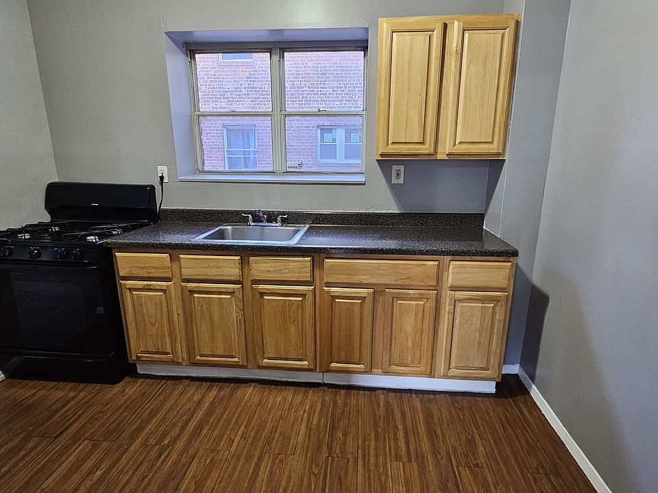 1st image of 45 Bragaw Ave #5A