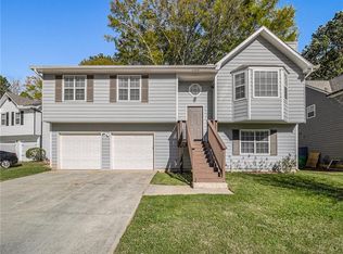 408 Sheppard Crossing Ct, Stone Mountain, GA 30083