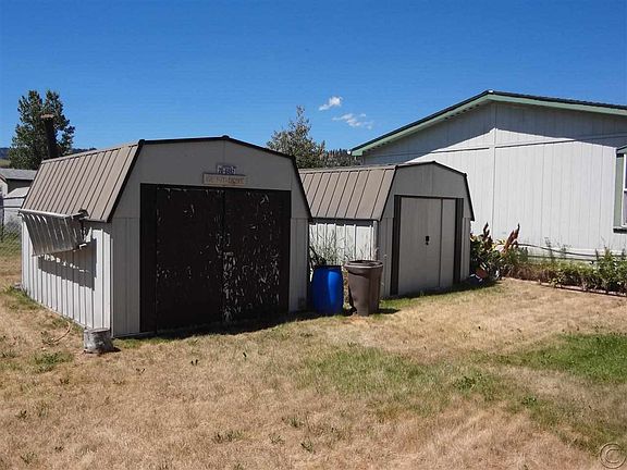 5th image of 7053 Savanna Ln