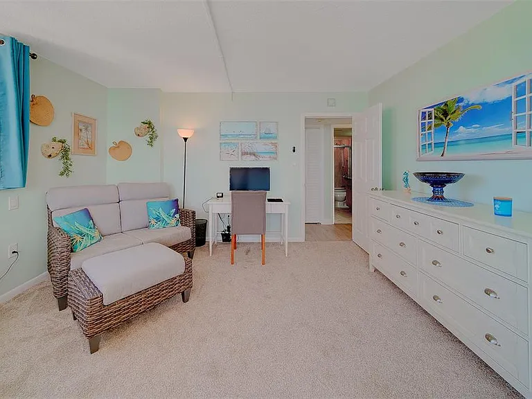 17920 Gulf Blvd #1205 — Photo 23