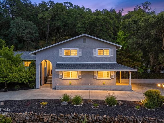 2nd image of 3885 Clover Valley Rd
