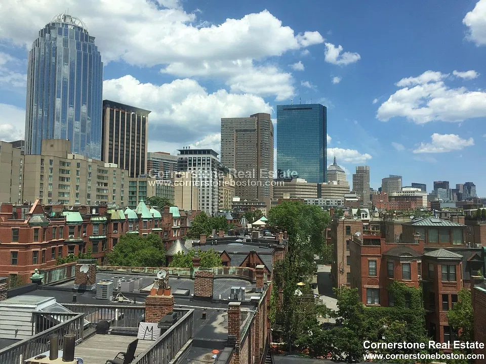 144 Saint Botolph St #43