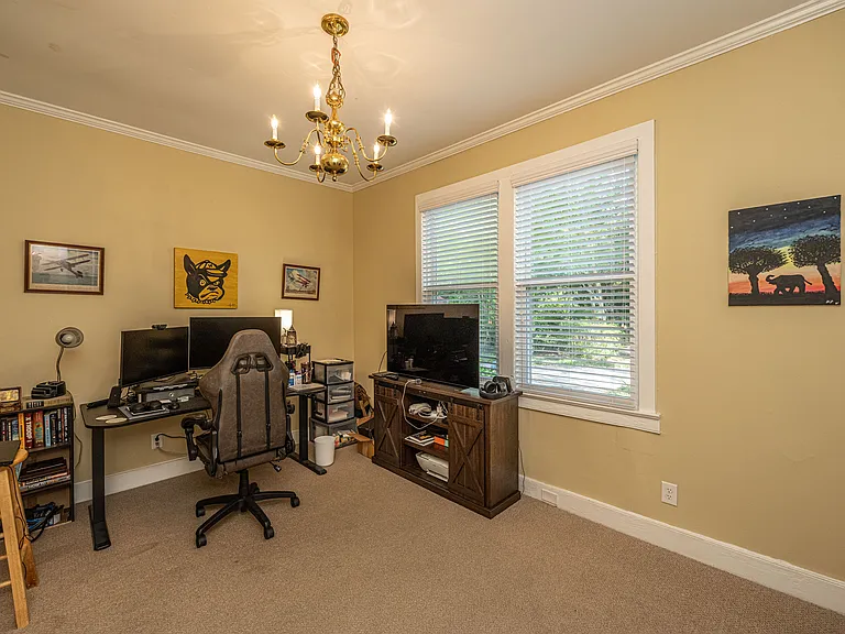 685 Folly Rd — Photo 8