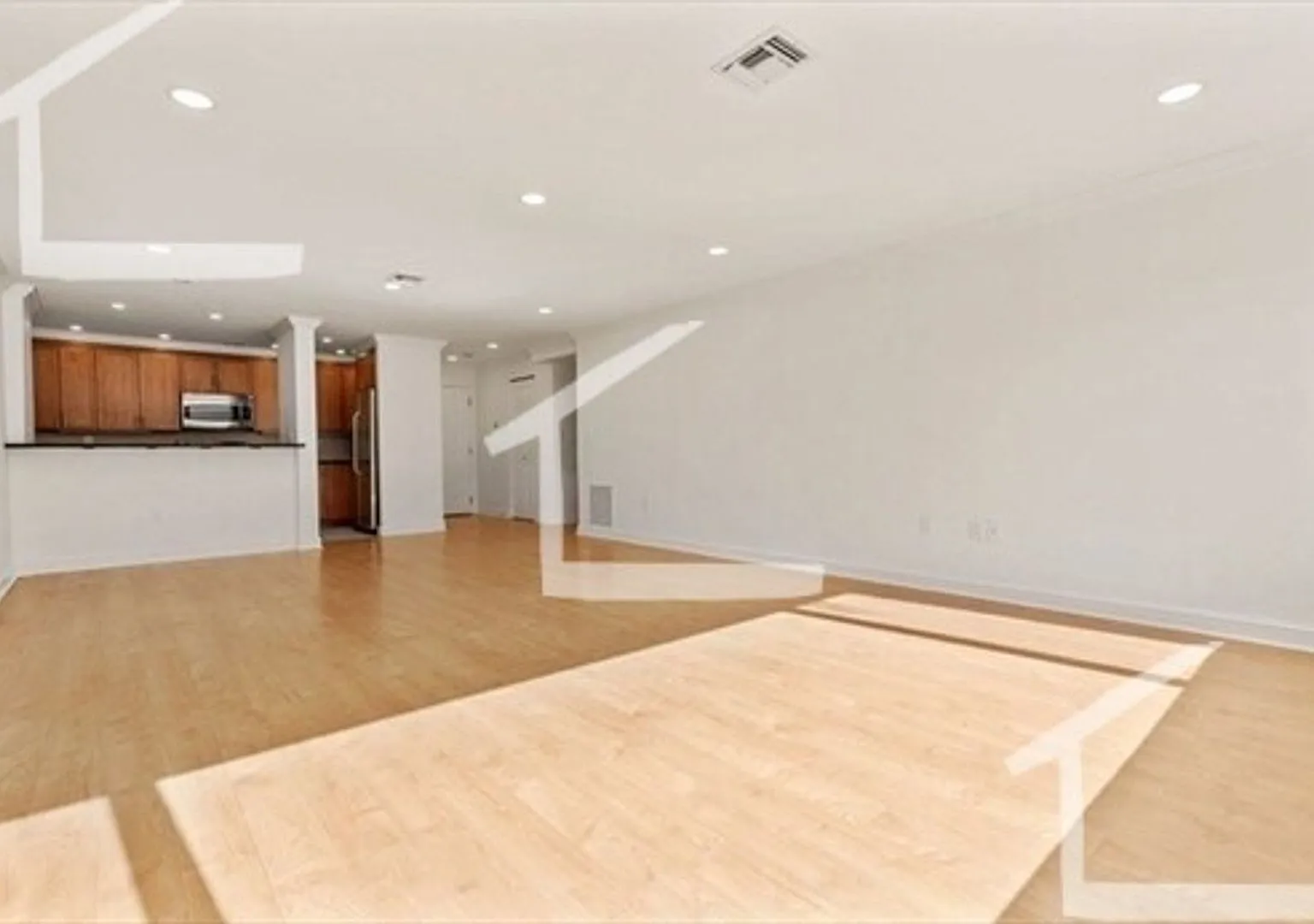 Huge 2 bed in Newton — Photo 3