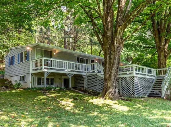 7 Hubbell Mountain Road, Sherman, CT 06784