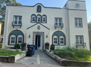 214 Goffe Ter #2, New Haven, CT 06511