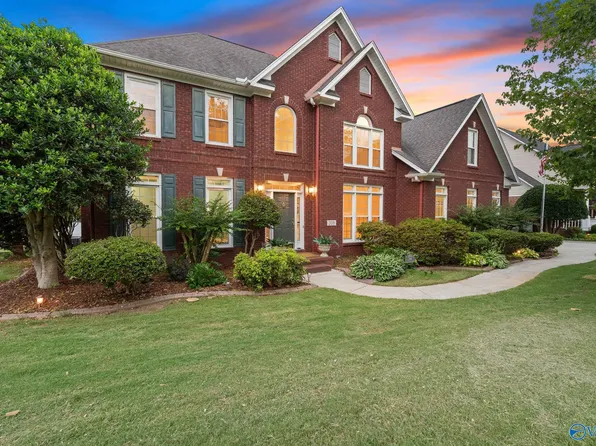 208 Lake Carmel Ct, Huntsville, AL 35811