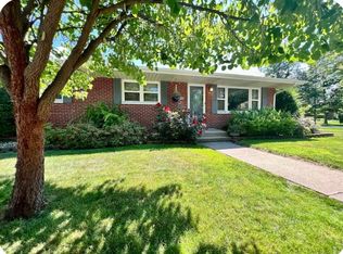 401 S 15th St, Chesterton, IN 46304