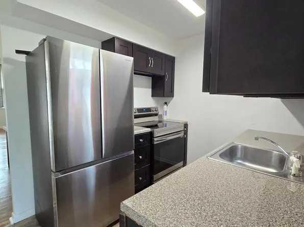 1351 Christian St, Philadelphia, PA 19147