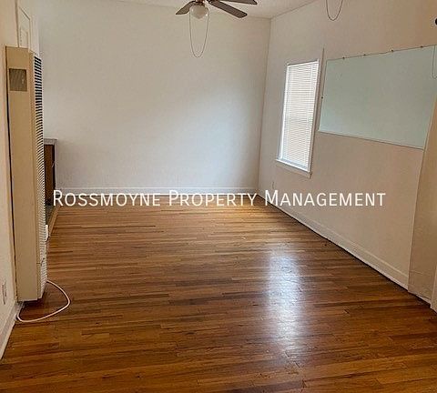 2nd image of 8454 Fenwick St
