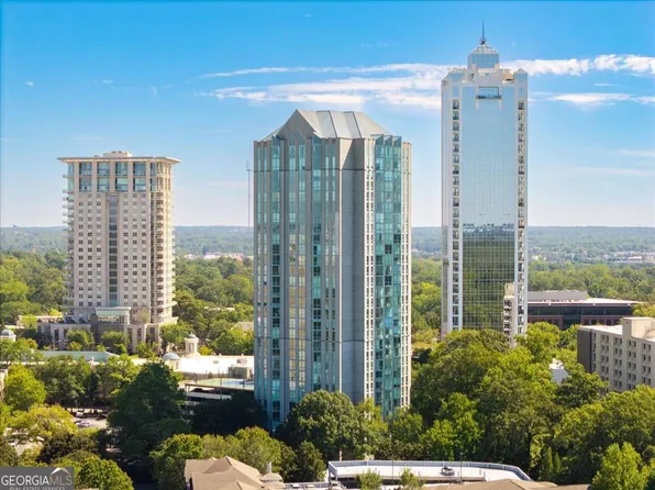 2870 Pharr Court South NW APT 205, Atlanta, GA 30305
