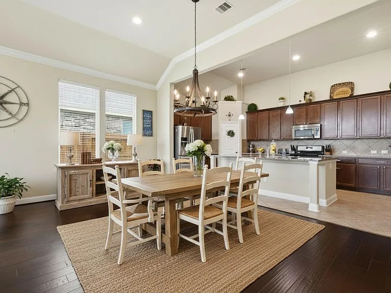 2003 Sunset Terrace Ln — Photo 8