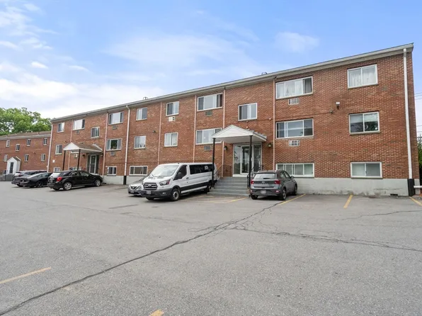 135 Winthrop St #4A, Framingham, MA 01702