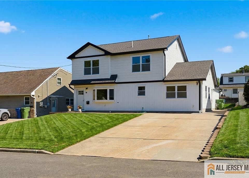 1st image of 48 Kendall Dr