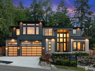14933 SE 45th Pl, Bellevue, WA