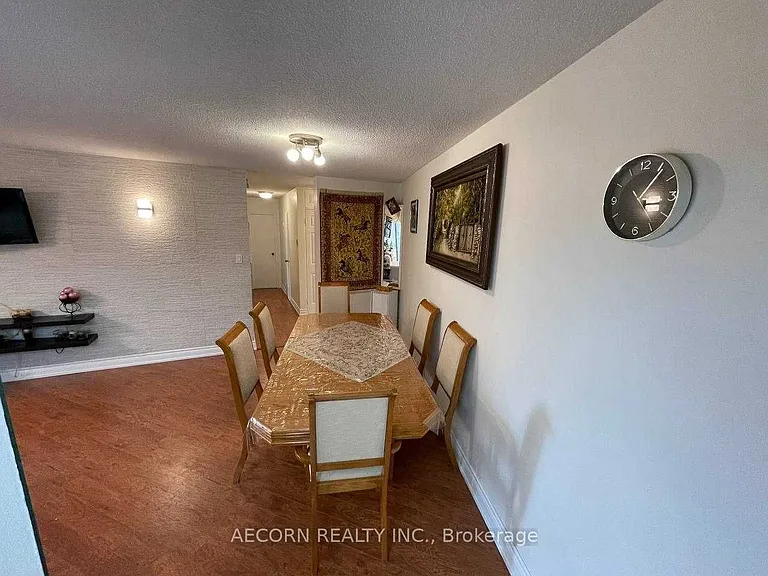7811 Yonge St #805 — Photo 12