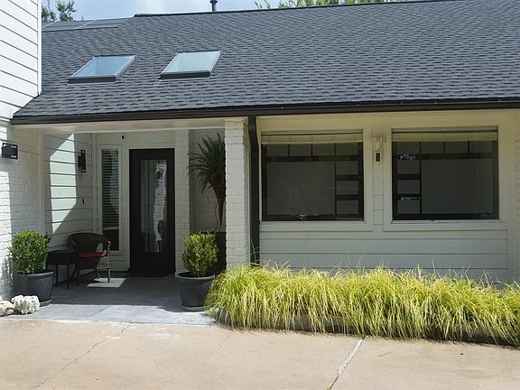 4th image of 15614 Oldridge Dr