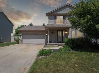 8867 Railwood Dr, Newport, MI 48166