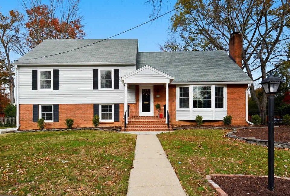 1st image of 1102 Croton Dr