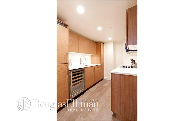 Rented by Douglas Elliman | media 51