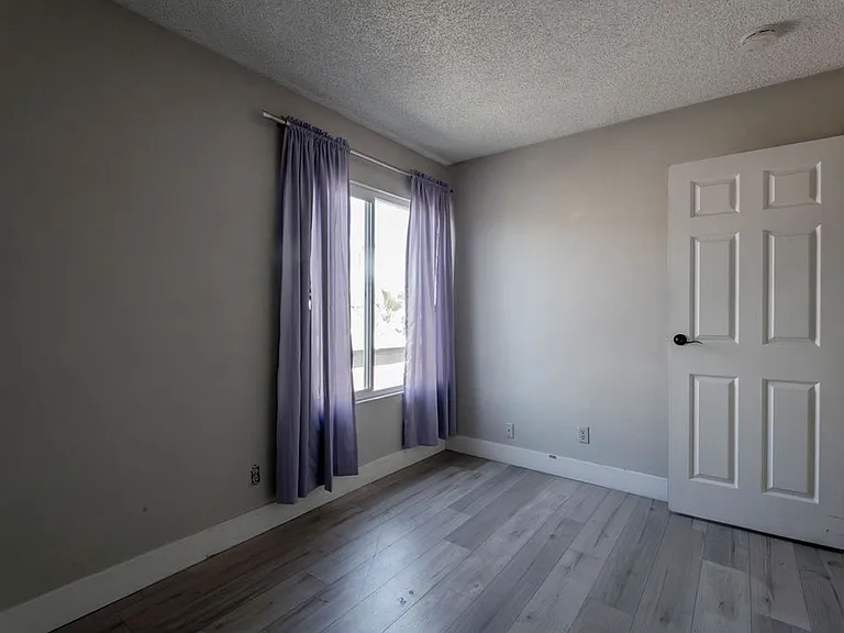 1501 Living Desert Dr #D — Photo 15