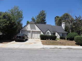 8069 Carlyle Dr, Jurupa Valley, CA 92509