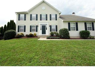 73 Amberfield Rd, Robbinsville, NJ 08691