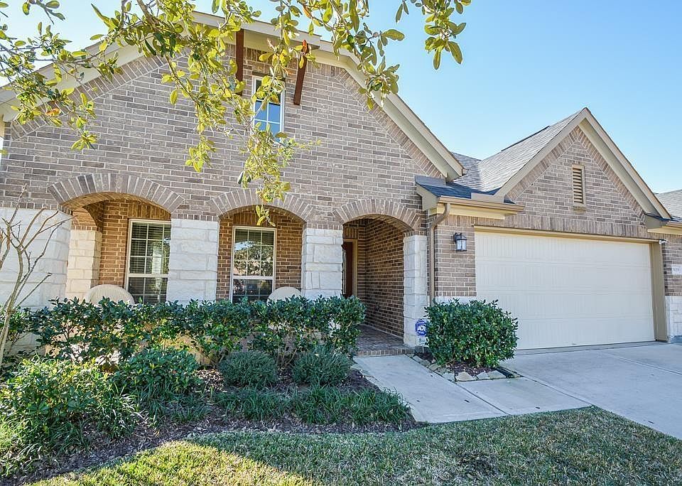 1st image of 29019 Erica Lee Ct