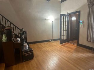 9908 207th St, Queens Village, NY 11429