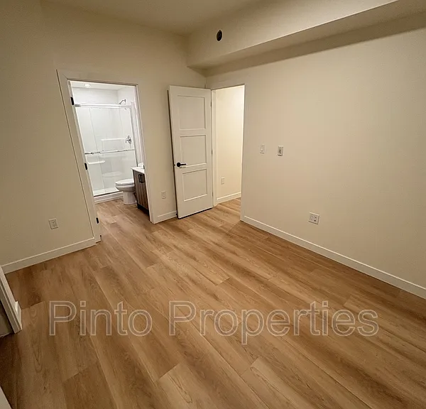8615 108th St NW #314 — Photo 4