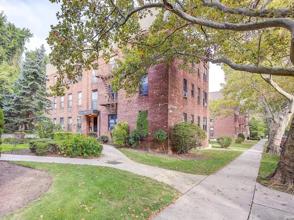 47-22 215th Place #1B, Bayside, NY 11361