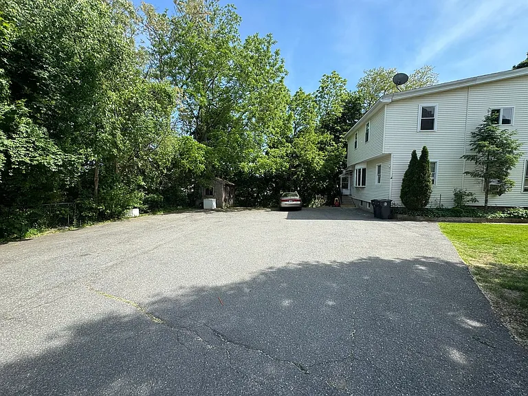 1-3 Yeaton Pl — Photo 20