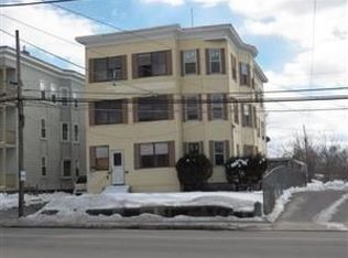153 Mechanic St APT 3, Leominster, MA 01453
