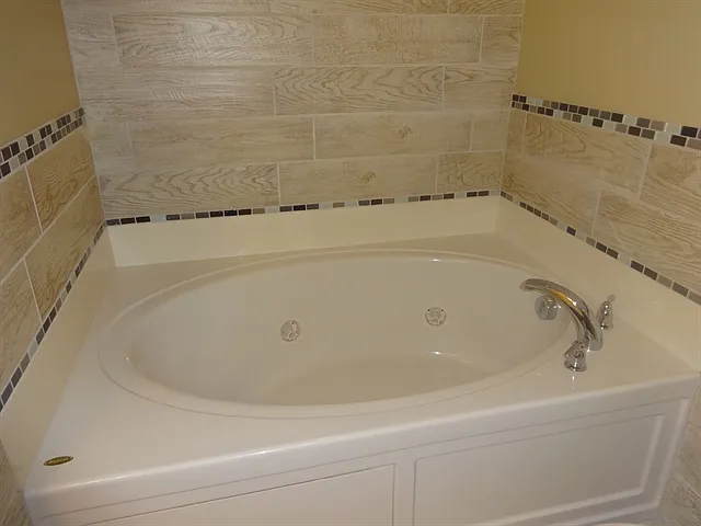 345 Briarbend Rd — Photo 13