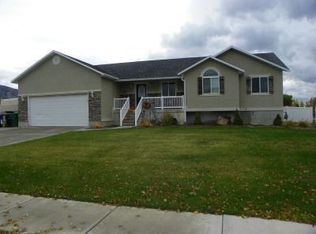728 Gibbons Ln, Nibley, UT 84321