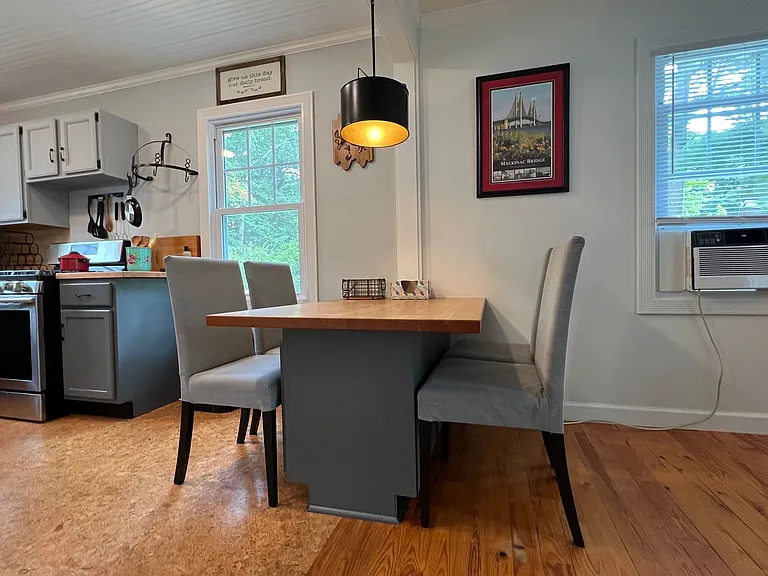 548 Cromwell Dr — Photo 9