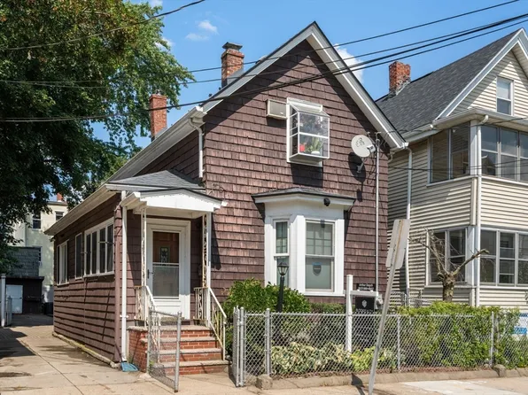 31 Everett Ave, Somerville, MA 02145