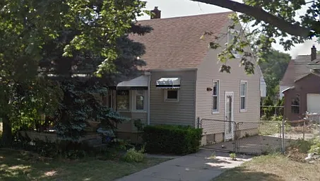 2454 Mahan St photo 1