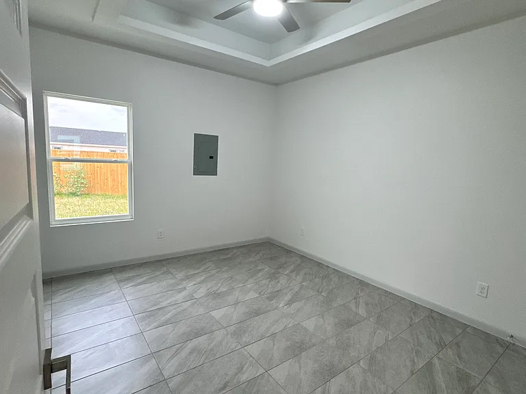 101 Cardinal St #2 — Photo 5