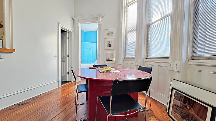 Rented by Compass | media 10