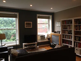 Rented by Jonathan Wachtel, LREB