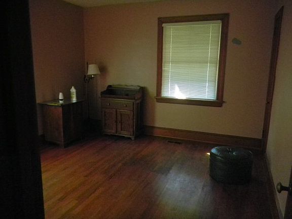 5th image of 715 Peachtree St