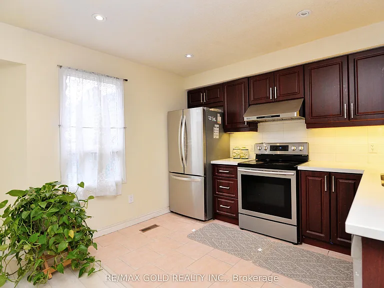 9 Ravenswood Dr — Photo 18