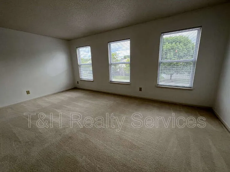 6146 Big Stone Dr — Photo 12