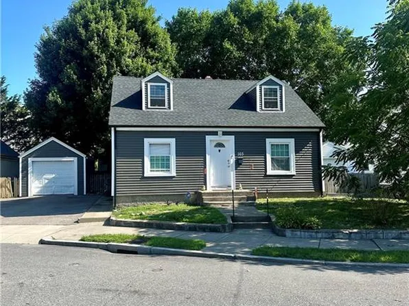 165 Whitford Ave, Providence, RI 02908